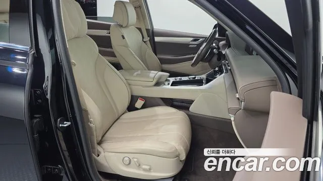 Genesis GV80 — Фото автомобиля 17