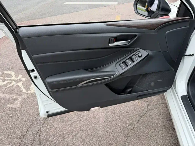 Toyota Avalon — Фото автомобиля 6