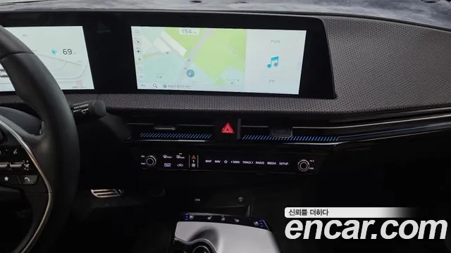 Kia EV6 — Фото автомобиля 13