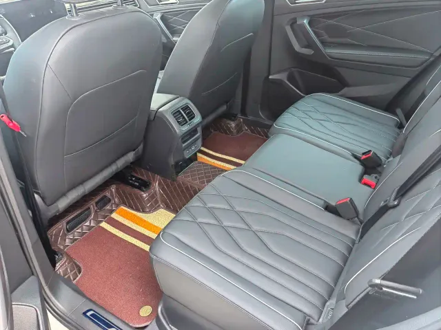 Volkswagen Tiguan L — Фото автомобиля 5