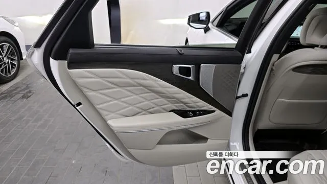 Kia K8 2.5 Бензин 2WD — Фото автомобиля 21