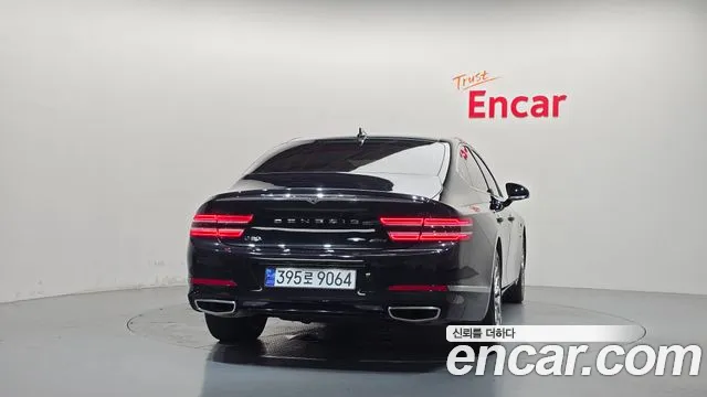 Genesis G80 RG3 — Фото автомобиля 4