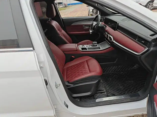 Jetour X70 Plus — Фото автомобиля 24
