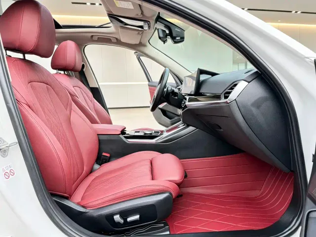 BMW 3 Series — Фото автомобиля 8