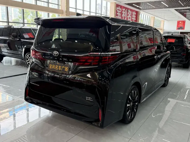 Toyota Alphard — Фото автомобиля 5