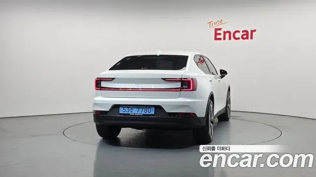 Polestar Polestar 2 — Фото автомобиля 4