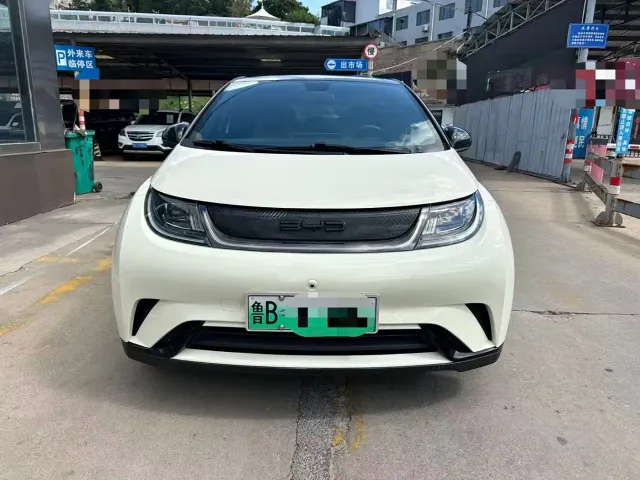 BYD Dolphin — Фото автомобиля 2
