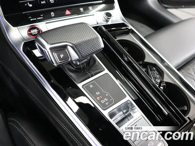 Audi S7 — Фото автомобиля 9