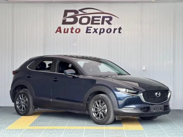 Mazda CX-30 — Фото автомобиля 3