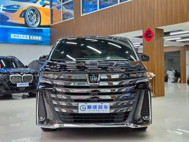 Toyota Vellfire — Фото автомобиля 2