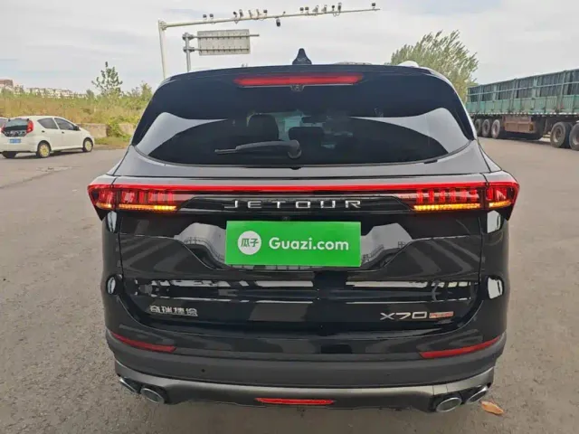 Jetour X70 Plus — Фото автомобиля 5
