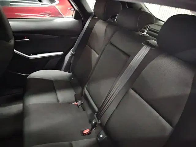 Mazda CX-30 EV — Фото автомобиля 16