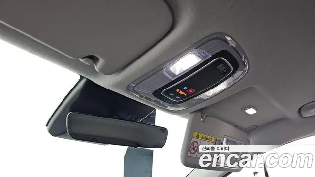 Hyundai Kona Kona (SX2) Бензин 2.0 2WD — Фото автомобиля 17