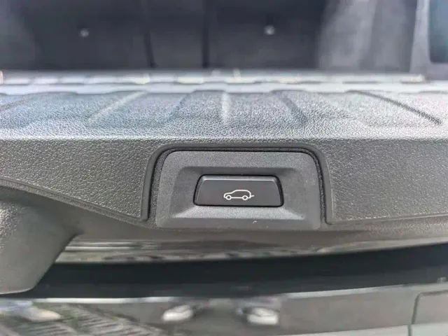 BMW X5 — Фото автомобиля 9
