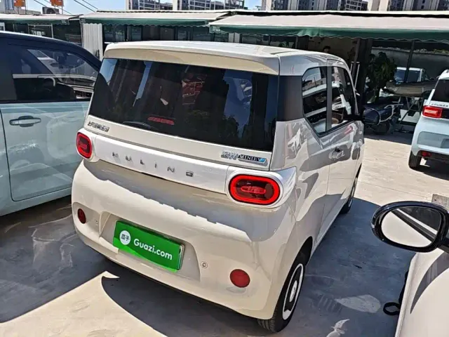Wuling Hongguang Mini EV — Фото автомобиля 4
