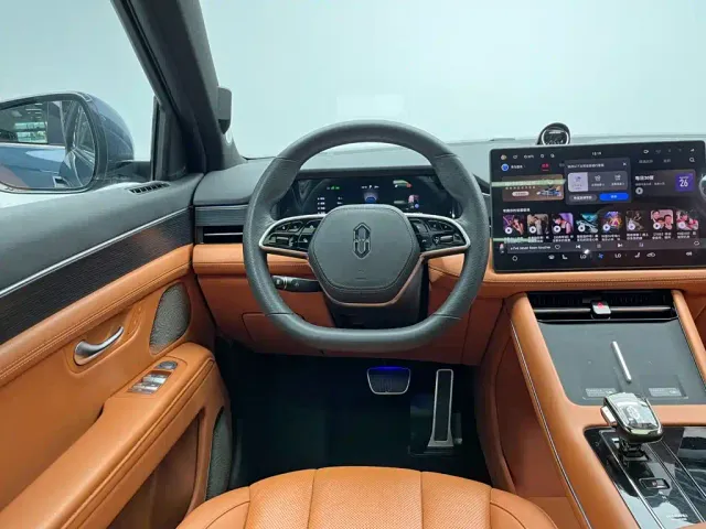 Aito M7 — Фото автомобиля 20