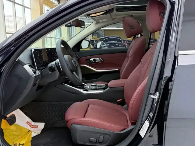 BMW 3 Series — Фото автомобиля 23