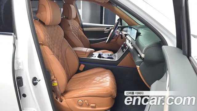 Genesis GV80 — Фото автомобиля 16