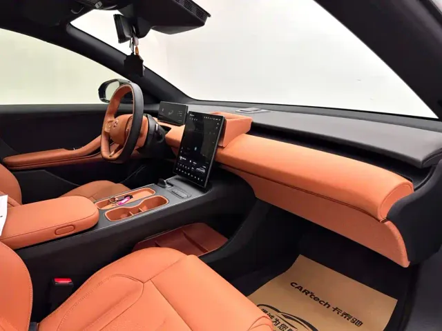 Nio ET5 Touring — Фото автомобиля 11