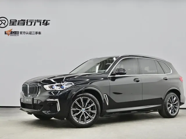 Фотография автомобиля — BMW X5