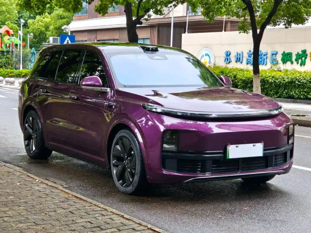 Li Auto L9 — Фото автомобиля 3