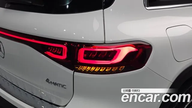 Mercedes-Benz EQB X243 — Фото автомобиля 8