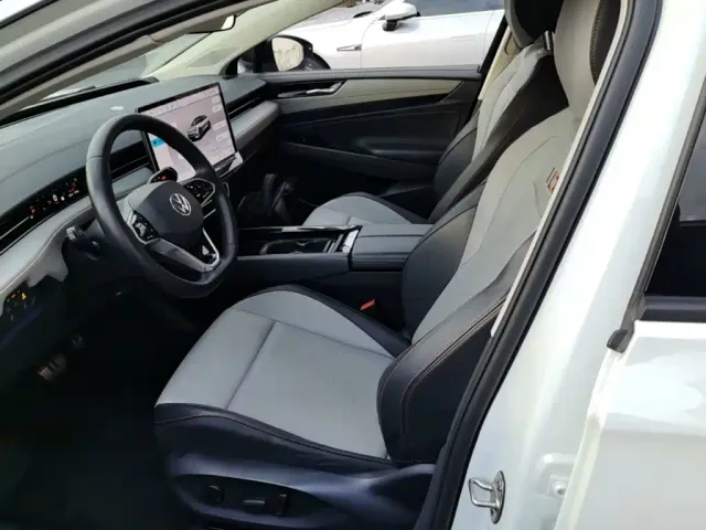 Volkswagen ID.7 Vizzion — Фото автомобиля 14