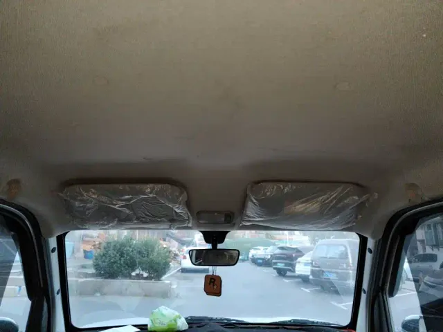 Wuling Zhiguang NEV — Фото автомобиля 14