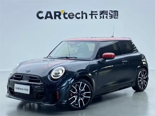 MINI John Cooper Works — Фото автомобиля 5
