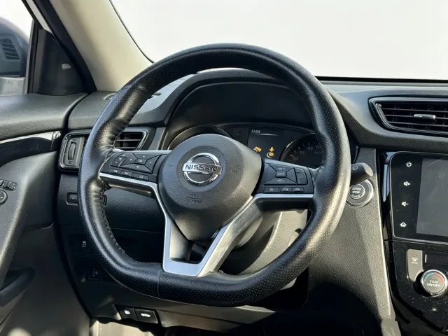 Nissan X-Trail — Фото автомобиля 6