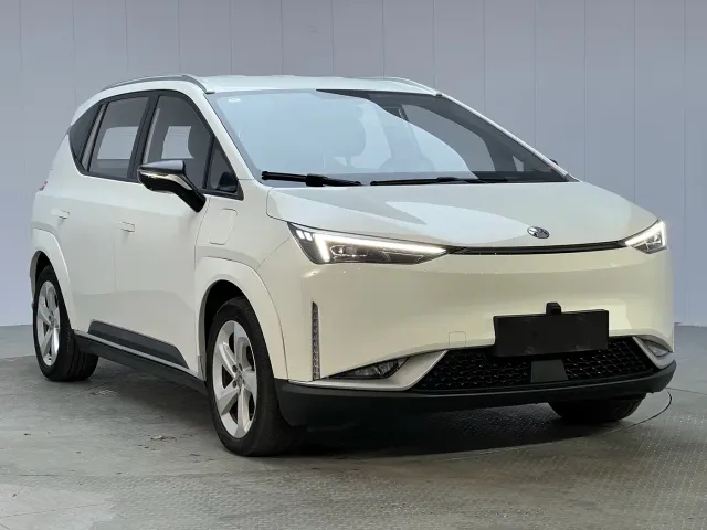 Hycan Z03 — Фото автомобиля 3