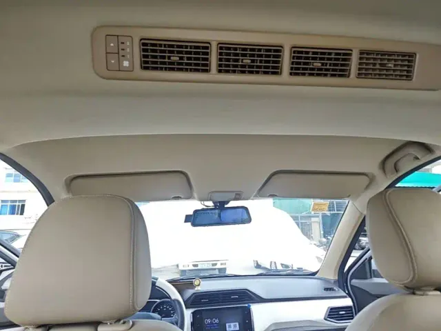 Wuling Hongguang — Фото автомобиля 13