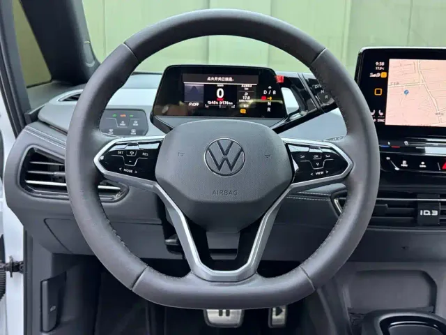 Volkswagen ID.3 — Фото автомобиля 12