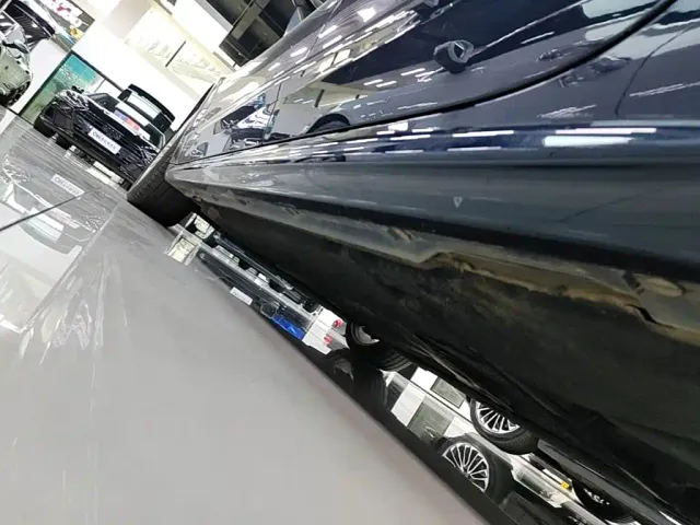 Audi A7L — Фото автомобиля 21
