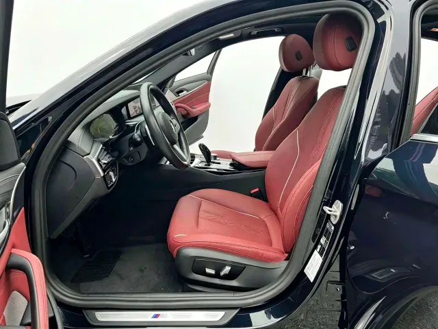 BMW 5 Series — Фото автомобиля 4