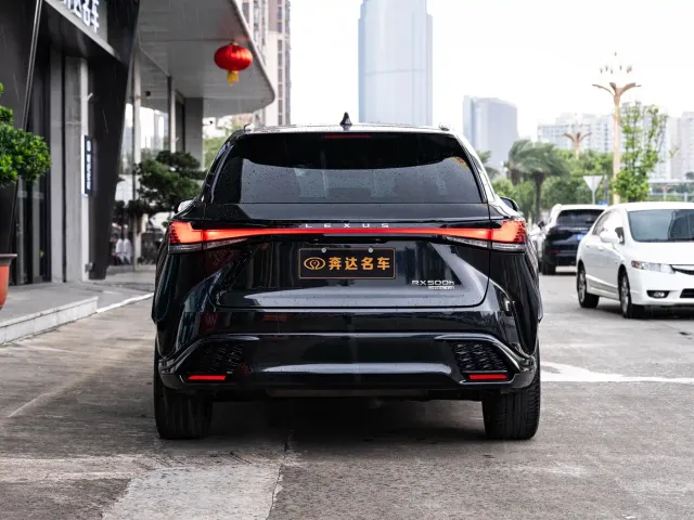 Lexus RX — Фото автомобиля 5