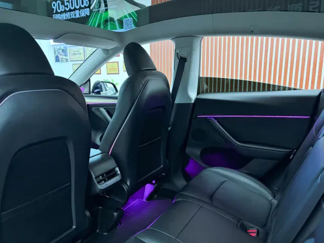 Tesla Model Y — Фото автомобиля 9