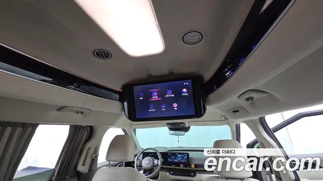 Kia Canival Новый Carnival 4 поколение Бензин 4 места Hi-Limousine — Фото автомобиля 18
