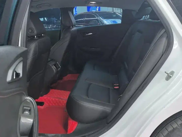 Chevrolet Malibu XL — Фото автомобиля 11