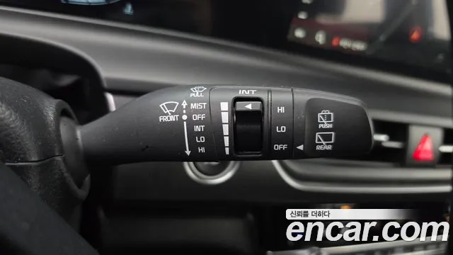 Kia Seltos New — Фото автомобиля 25