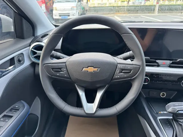 Chevrolet Monza — Фото автомобиля 7