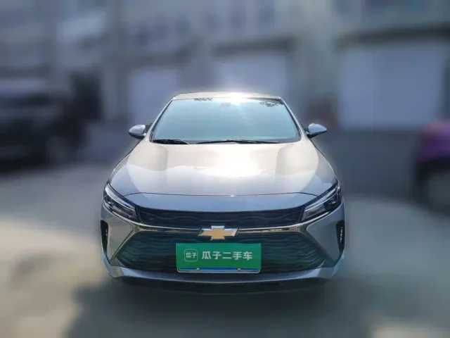 Chevrolet Monza — Фото автомобиля 2