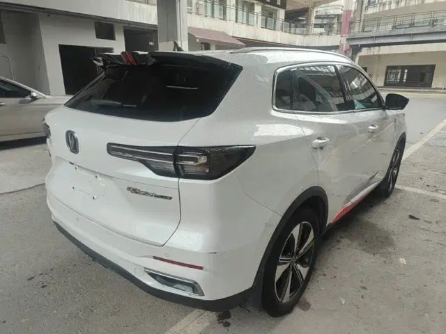 Changan CS55 Plus — Фото автомобиля 6