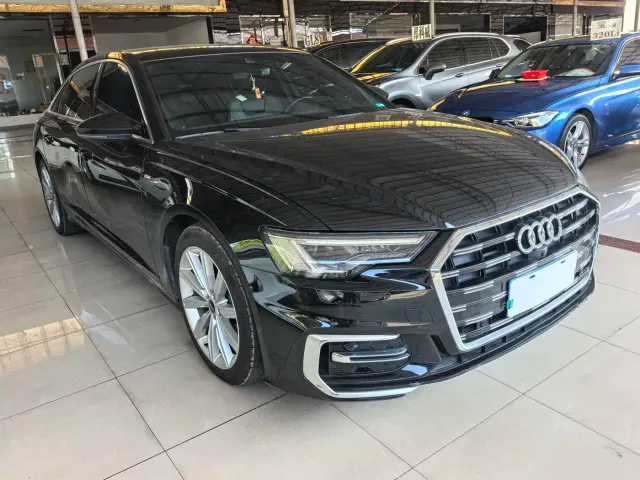 Audi A6L — Фото автомобиля 3