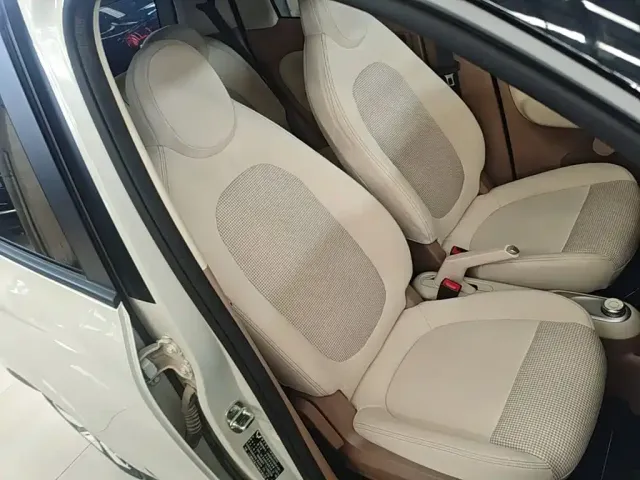 Wuling Hongguang Mini EV — Фото автомобиля 24