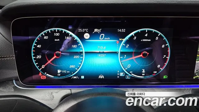 Mercedes-Benz E-Class W213 — Фото автомобиля 11