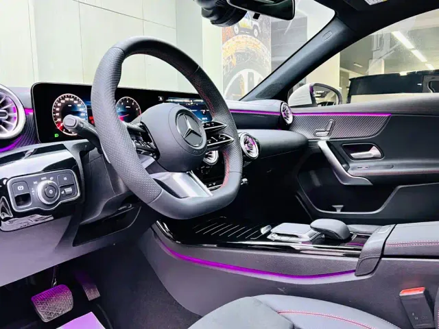 Mercedes-Benz A-Class — Фото автомобиля 8