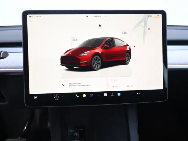 Tesla Model Y — Фото автомобиля 10