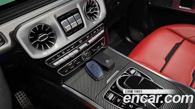 Mercedes-Benz G-Class — Фото автомобиля 14