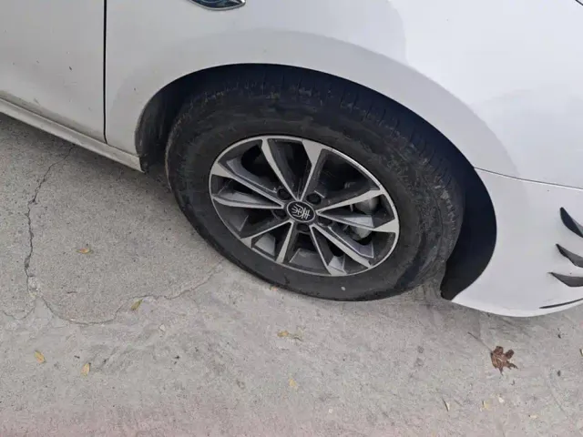 BYD Qin PLUS — Фото автомобиля 6